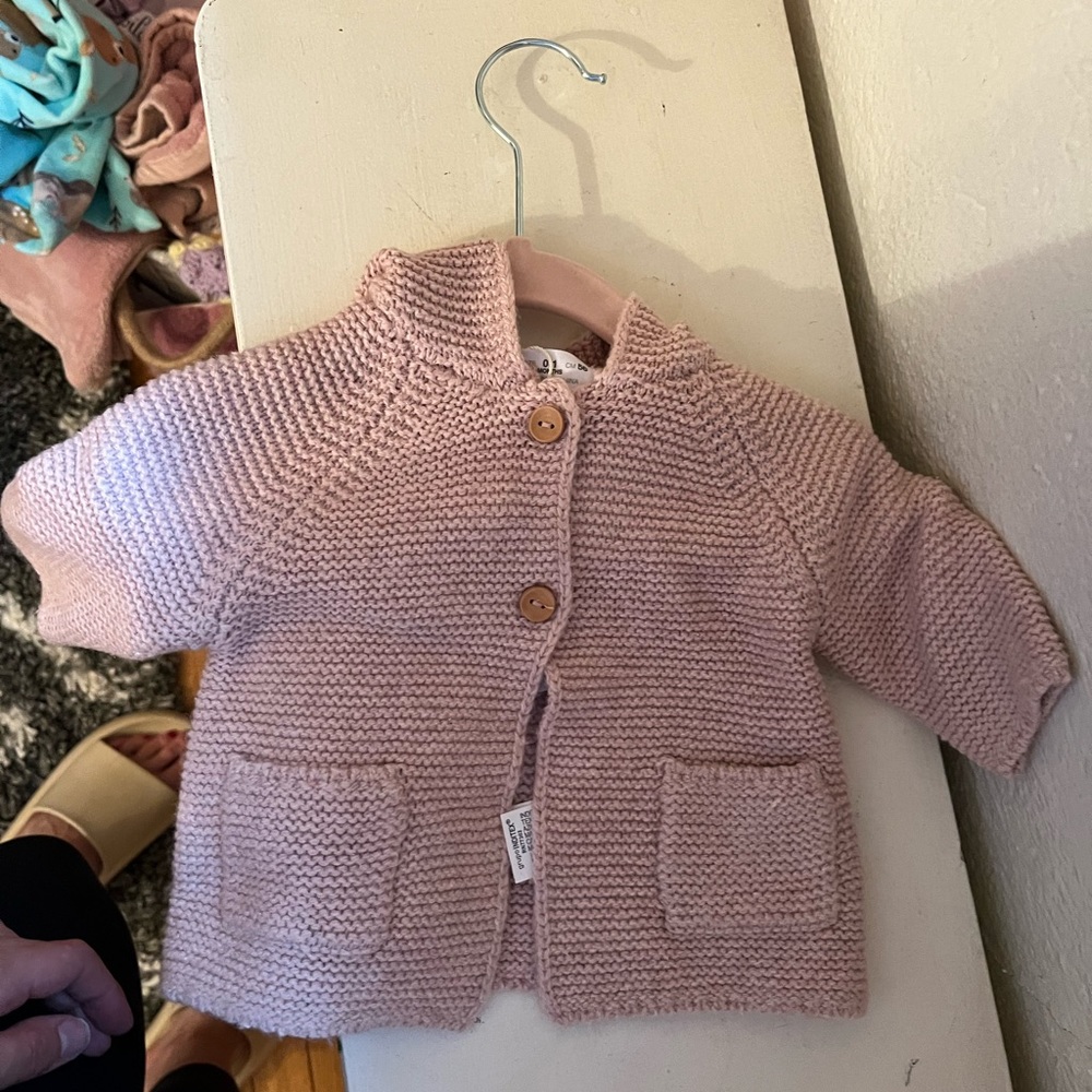 BRAND NEW NEVER WORN ZARA baby girl knit sweater 0-1 months in dusty rose